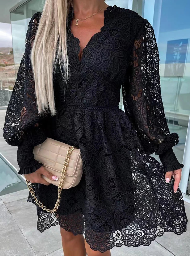 Linda - Elegant Dress