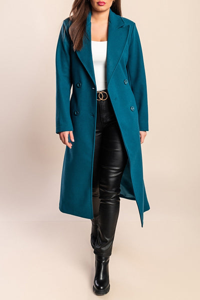 Elegant women's long coat with button closure and sophisticated design