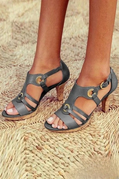Mariana - Sandals with hollow heel and multiple straps