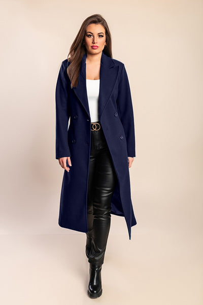Elegant women's long coat with button closure and sophisticated design