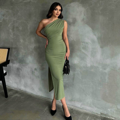 Elegant one-shoulder maxi dress with sophisticated design