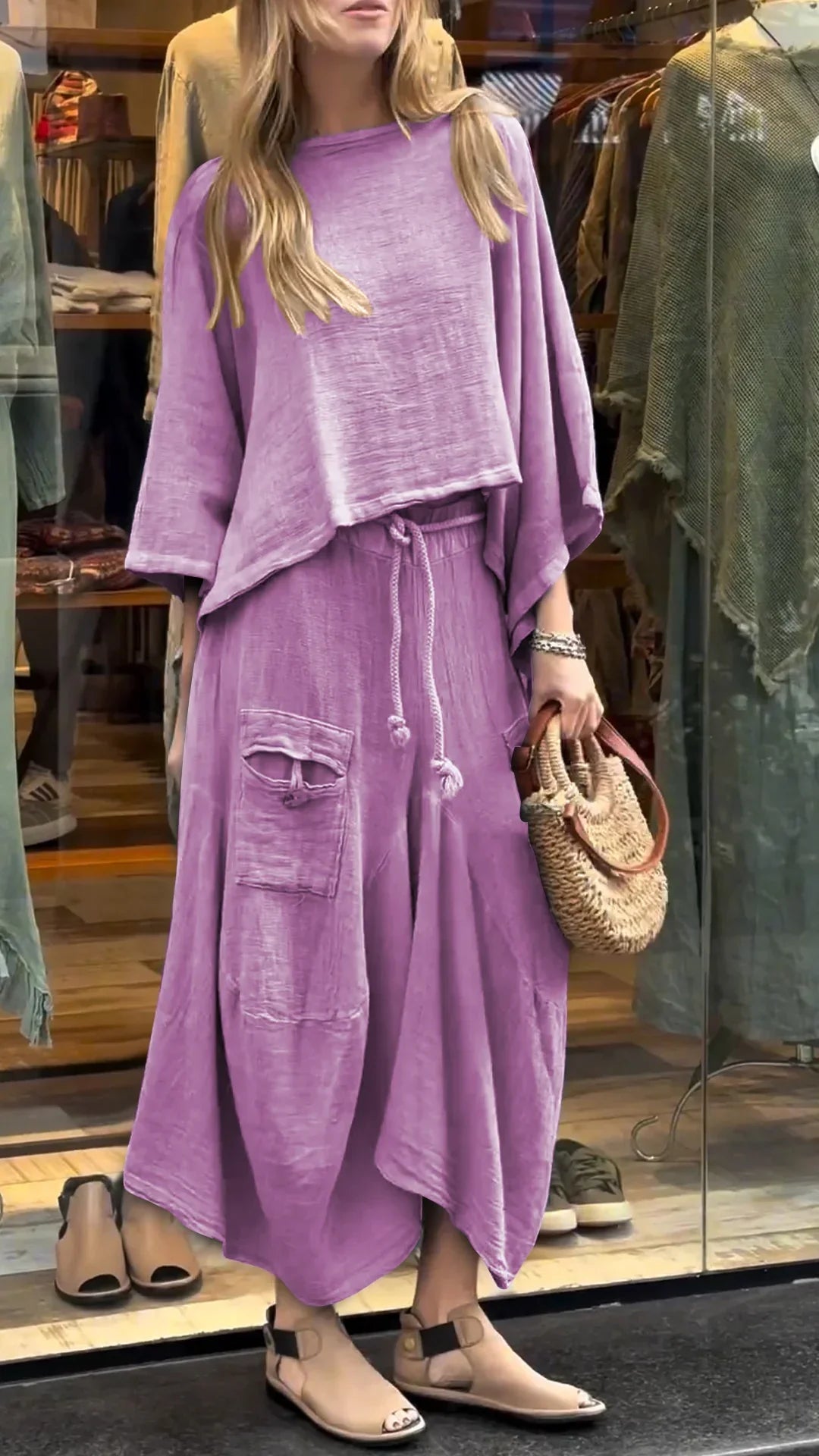 Virginia - Casual round neck mid-length suit