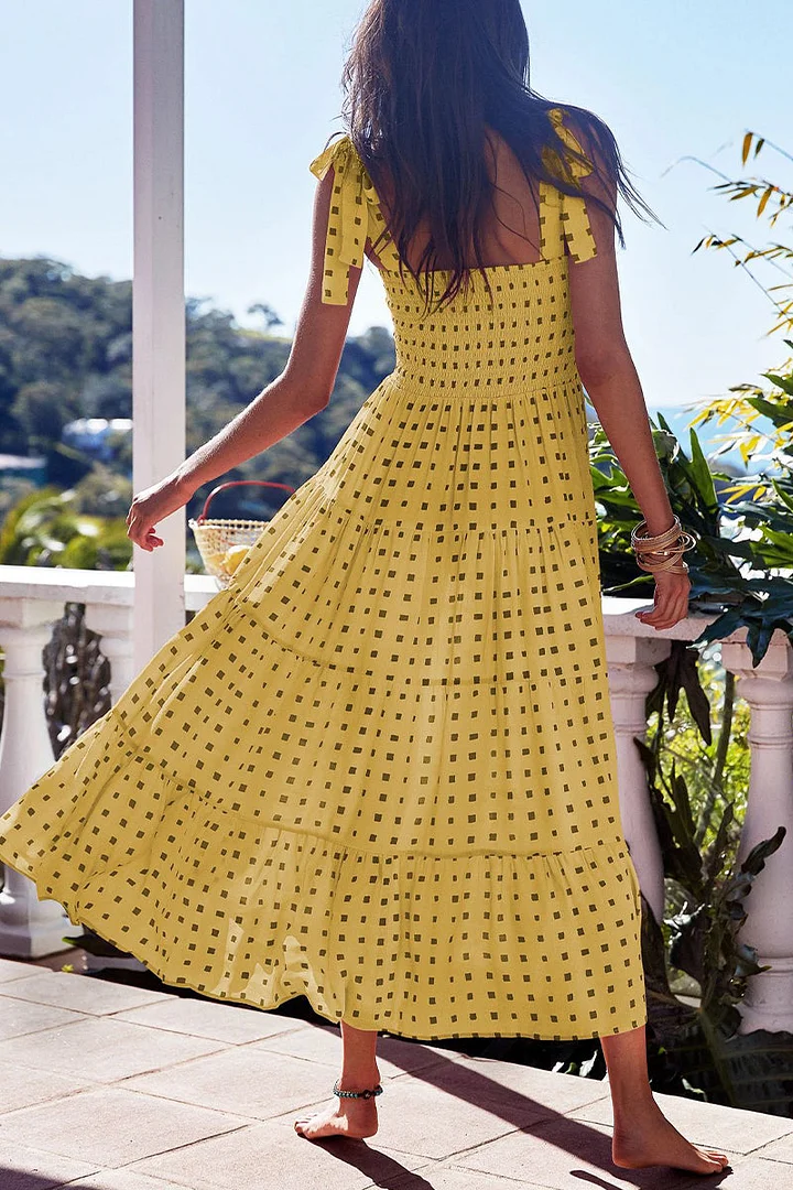 Mia - Printed dresses with thin straps and urban fashion patches