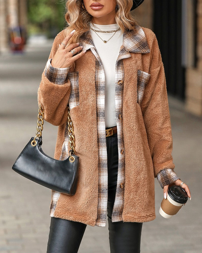 Long-sleeved plaid coat with pockets and buttons - casual and modern style