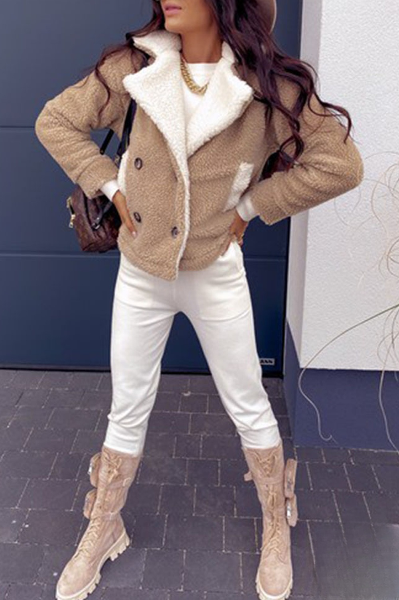 Warm, plain down jacket with comfortable pockets