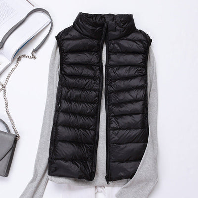 Women's lightweight vest with a comfortable and modern design