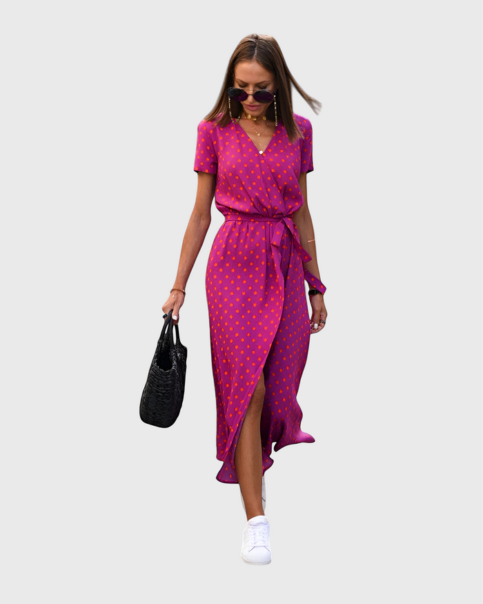 Elegant long dress with short sleeves and belt for special occasions