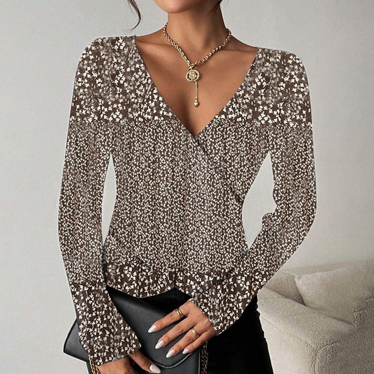 Retro long-sleeved blouse in brown