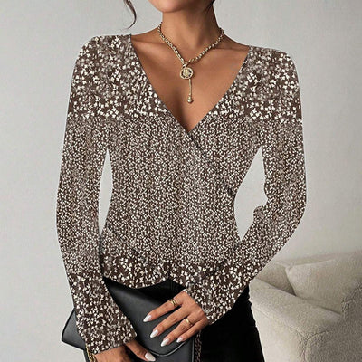 Retro long-sleeved blouse in brown