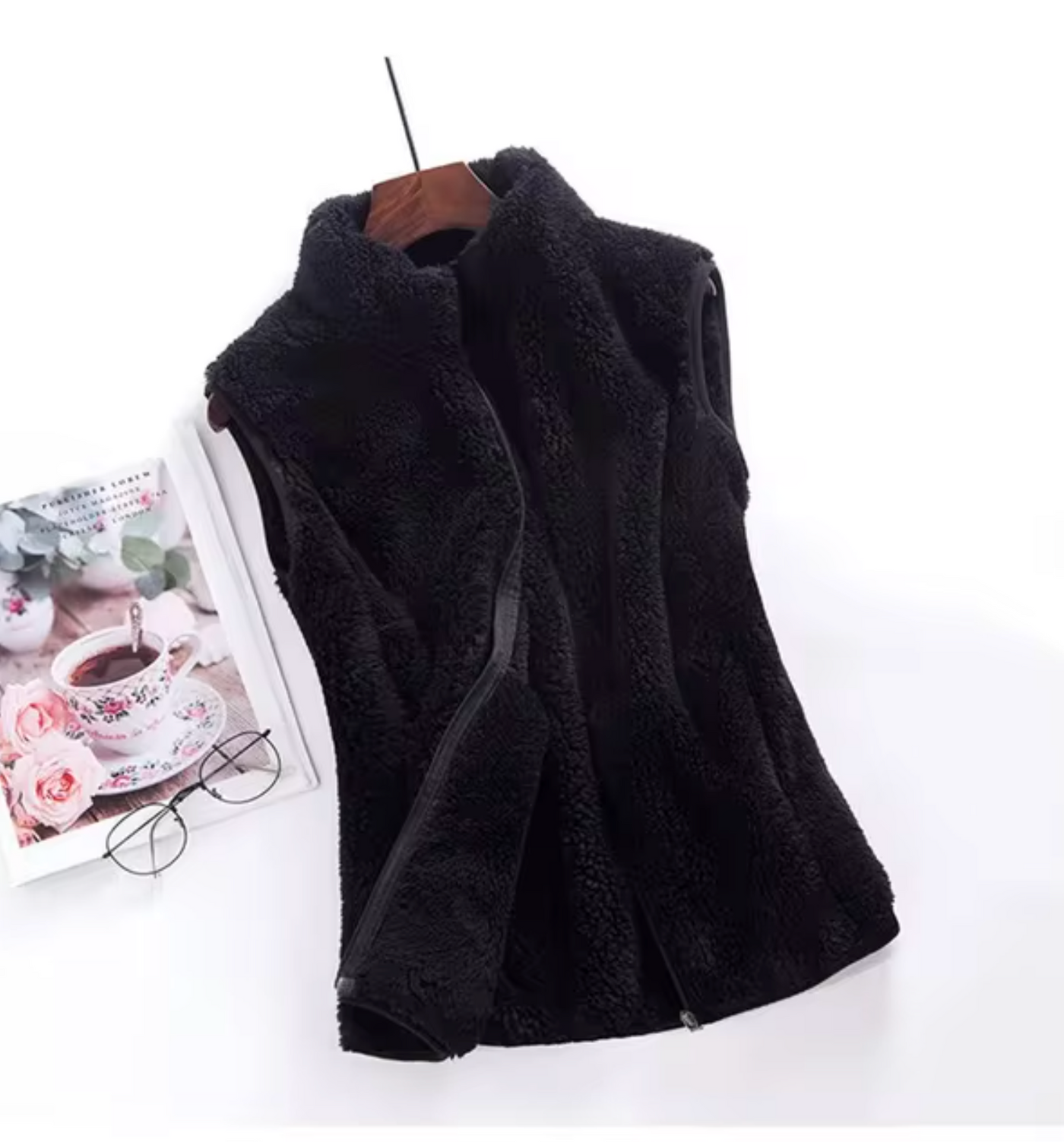 Warm and cozy vest for women