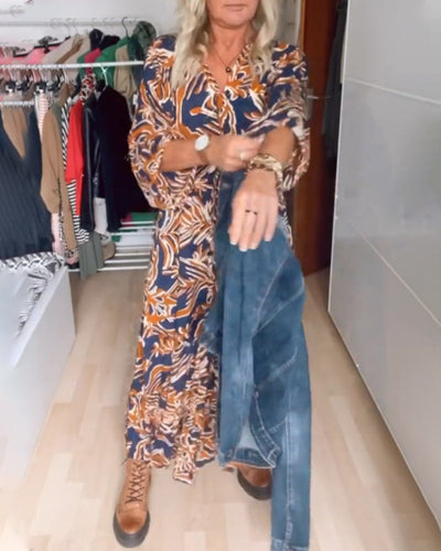 Long printed dress with classic neckline