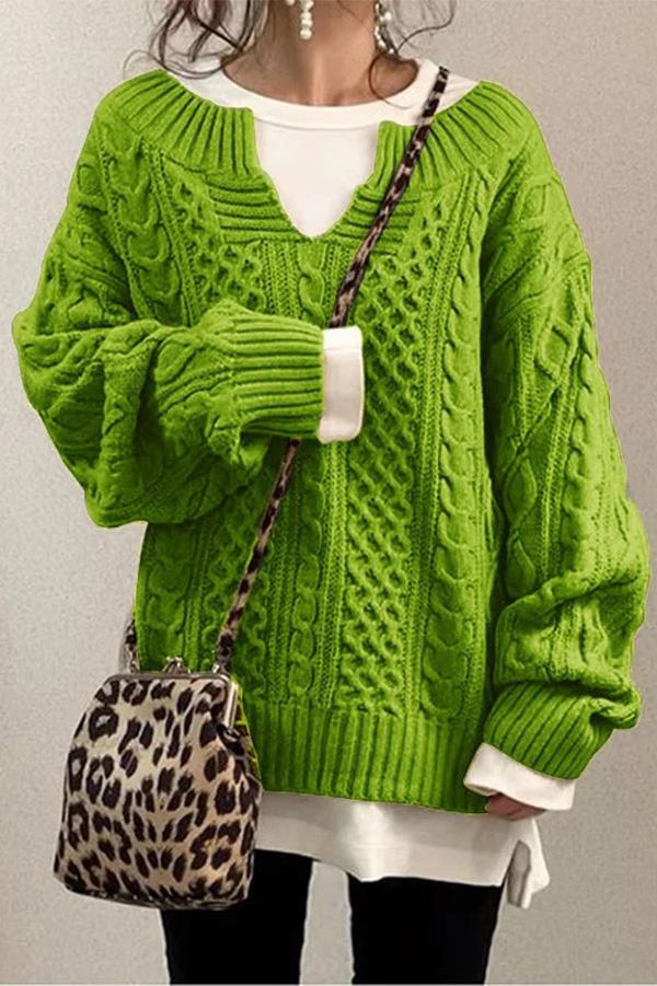 Cozy oversized sweater with an original print for a comfortable style