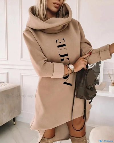 Long-sleeved sweatshirt dress with printed letters