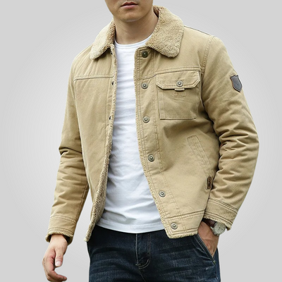 Modern men's jacket ideal for the mid-season