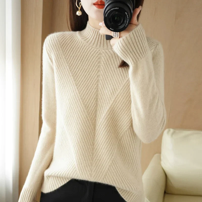 Elegant and versatile sweater