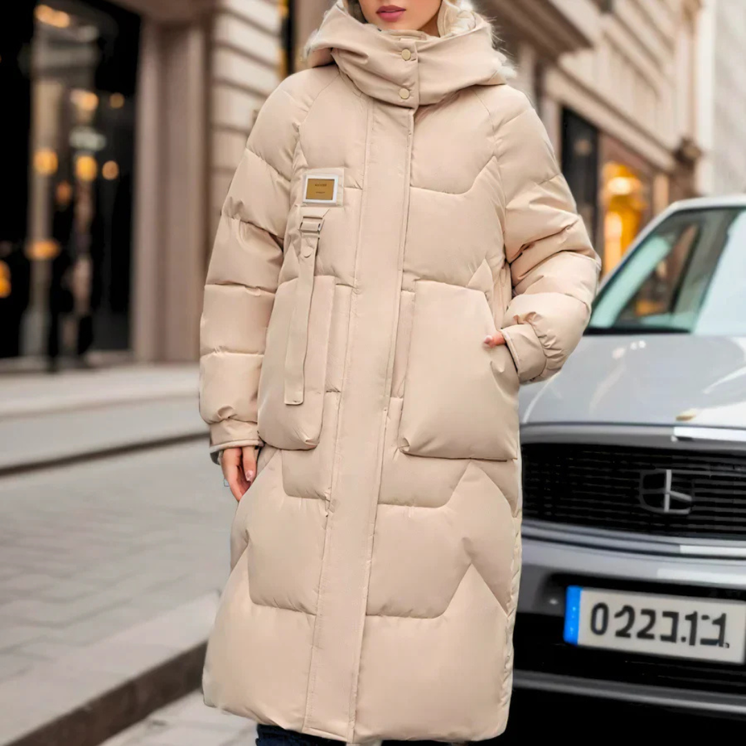 Modern long women's coat ideal for winter