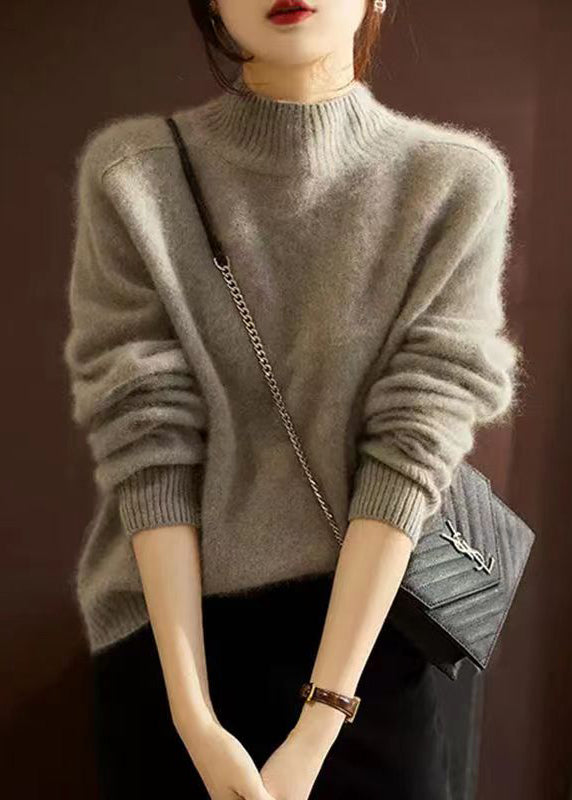 Elegant patchwork turtleneck sweater for autumn