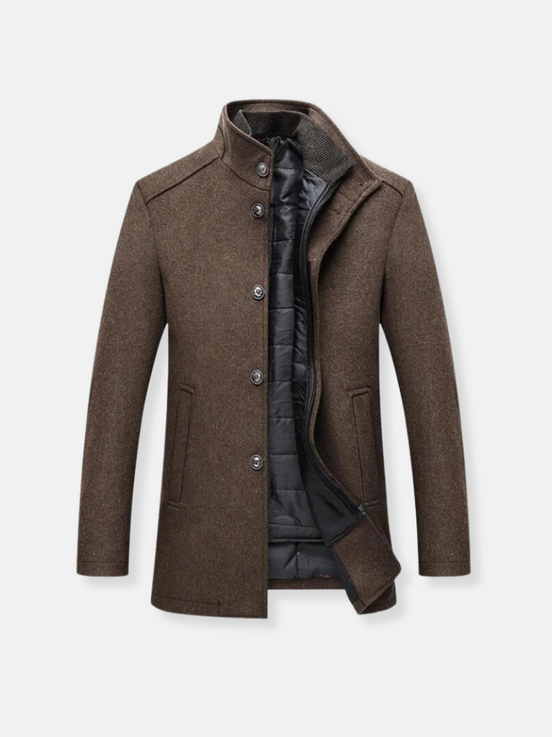 Elegant coat with high collar and button design