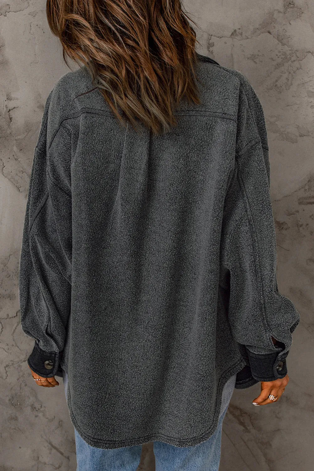 Elegant jacket with contrasting trim and collar