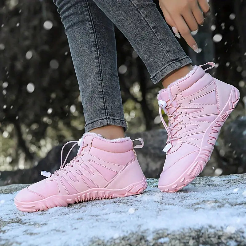 Men's high-top sneakers with a warm and modern design