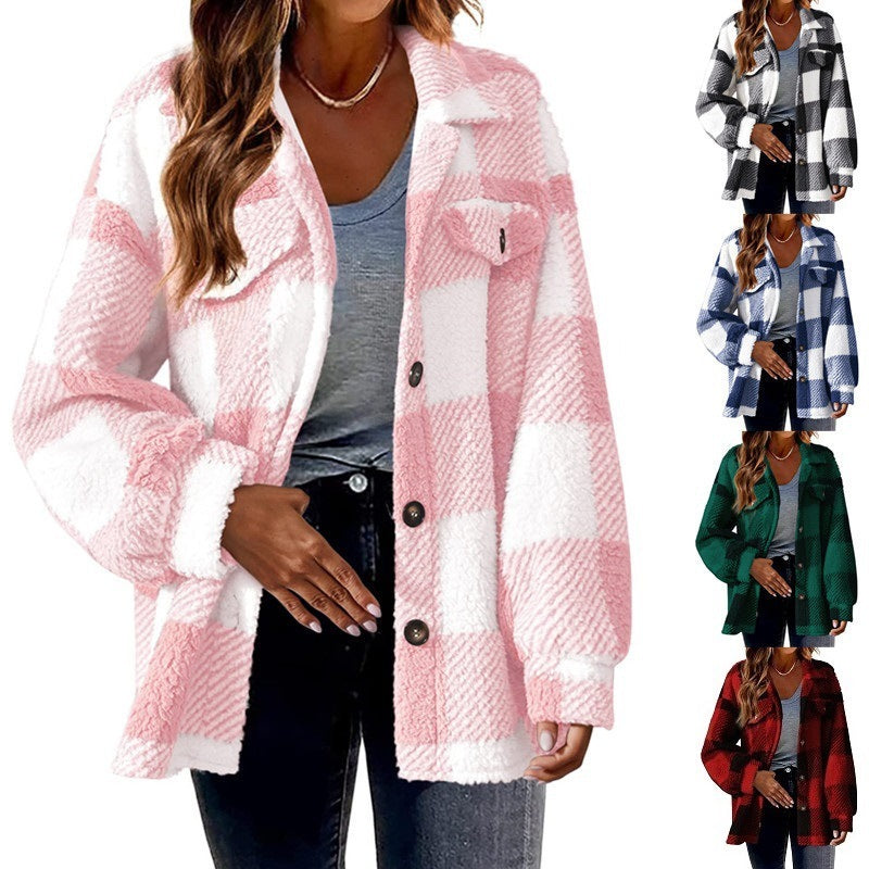Women's Button-Down Plaid Jacket - Cozy and Modern Coat