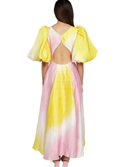 Delia - Dress with puff sleeves and V-neck
