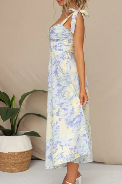 Amalie - Sweet and Elegant Floral Pleated V-Neck Dress with Waist Skirt