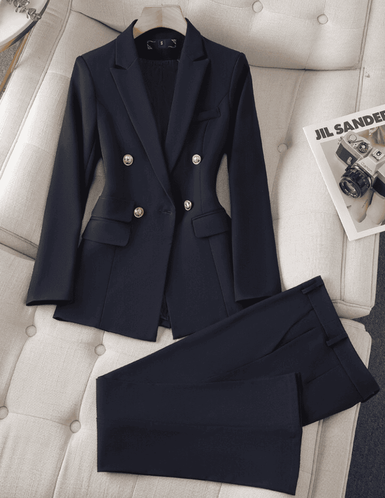 Elegant women's blazer and pants set