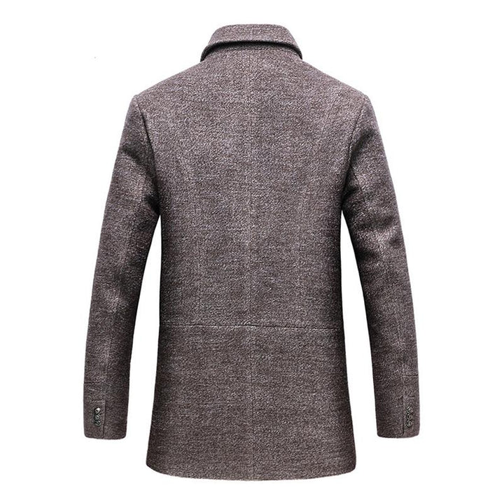 The classic royal coat for true style aficionados