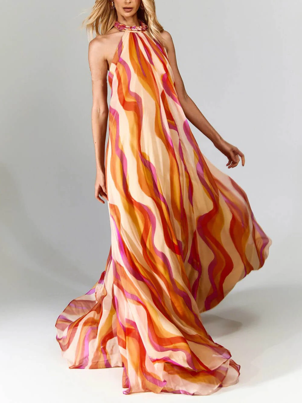 Elegant halterneck summer maxi dress with wave print