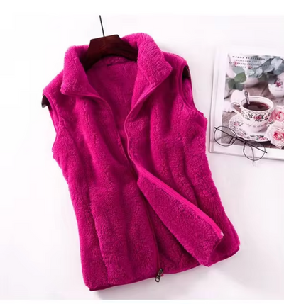 Warm and cozy vest for women