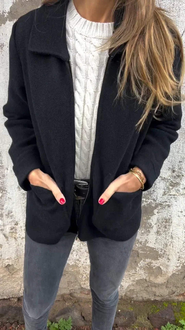 Elegant cardigan: sophisticated style for every day