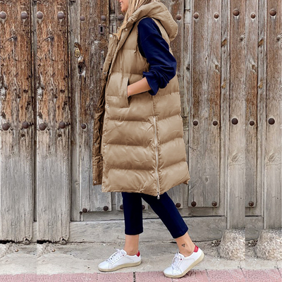 Stylish and eye-catching hooded jacket