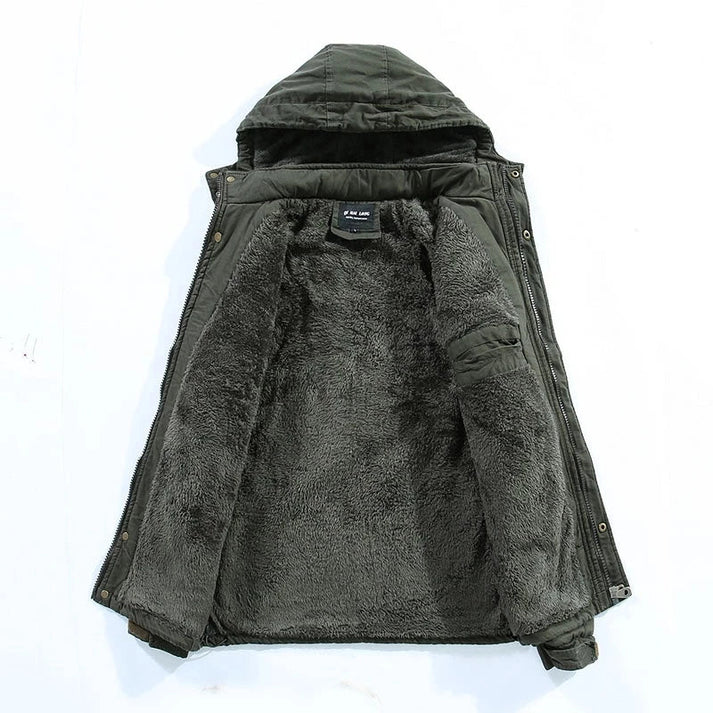Casual and modern winter jacket for men