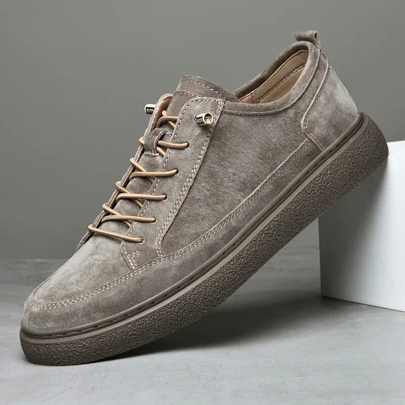 Classic men's sneakers with a casual and urban design