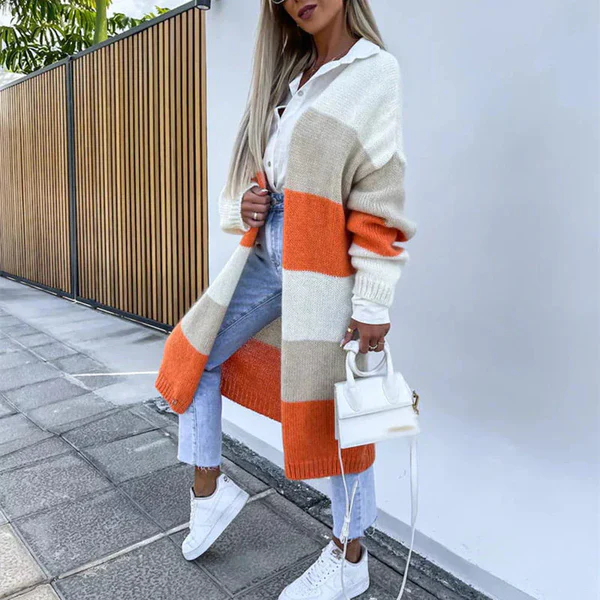 Relaxed and elegant tricolor striped cardigan