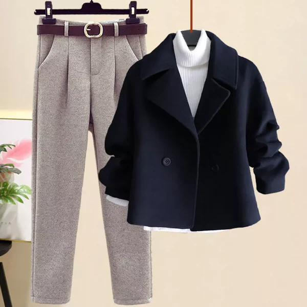 Elegant three-piece winter set: Ideal for cold days