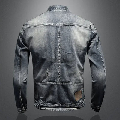Premium men's jacket: a style that emphasizes status