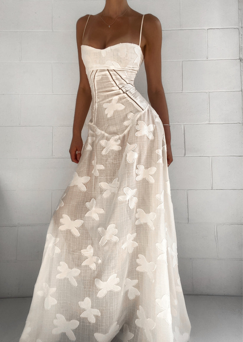 Long formal dresses for special occasions
