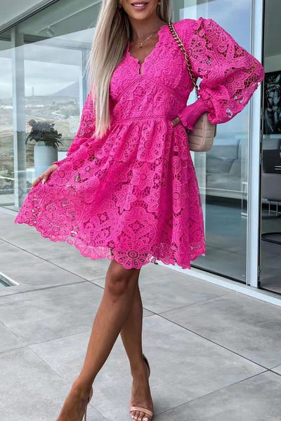 Amalie - Classic and Elegant Dress