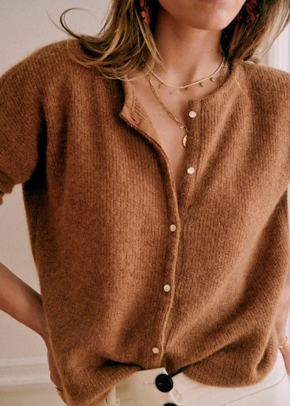 Gaspard Cardigan - Ideal for Winter
