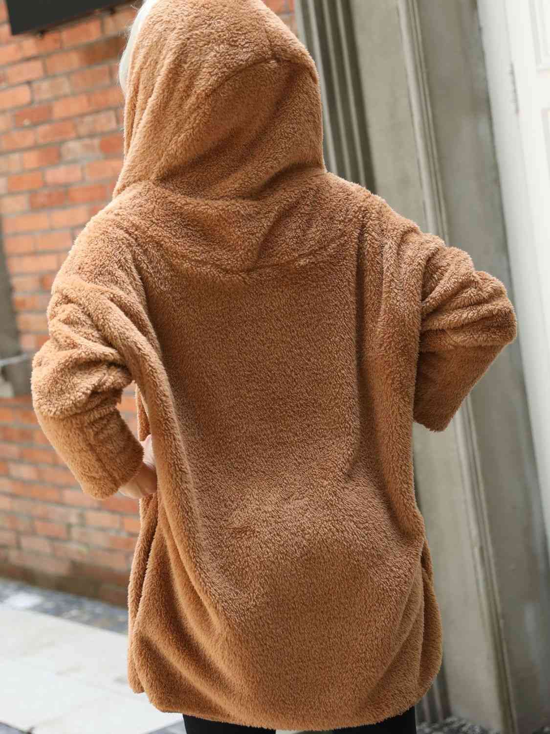 Warm teddy bear-effect coat for everyday outings