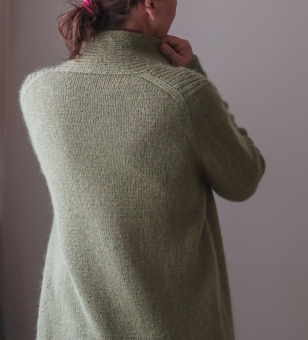 Chic and Elegant Rebel Cardigan for Modern Women