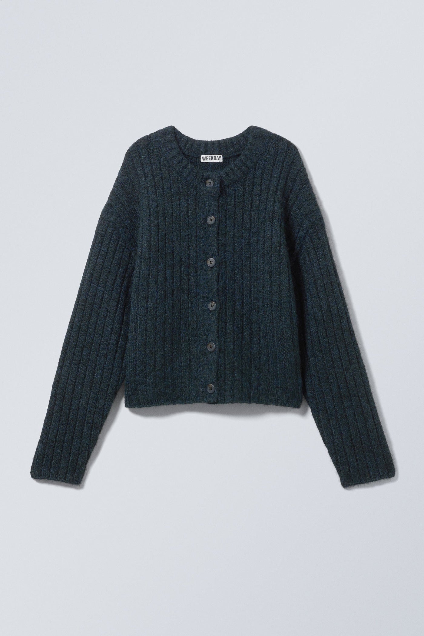 Loose Fit Cardigan – Versatile and Modern Garment