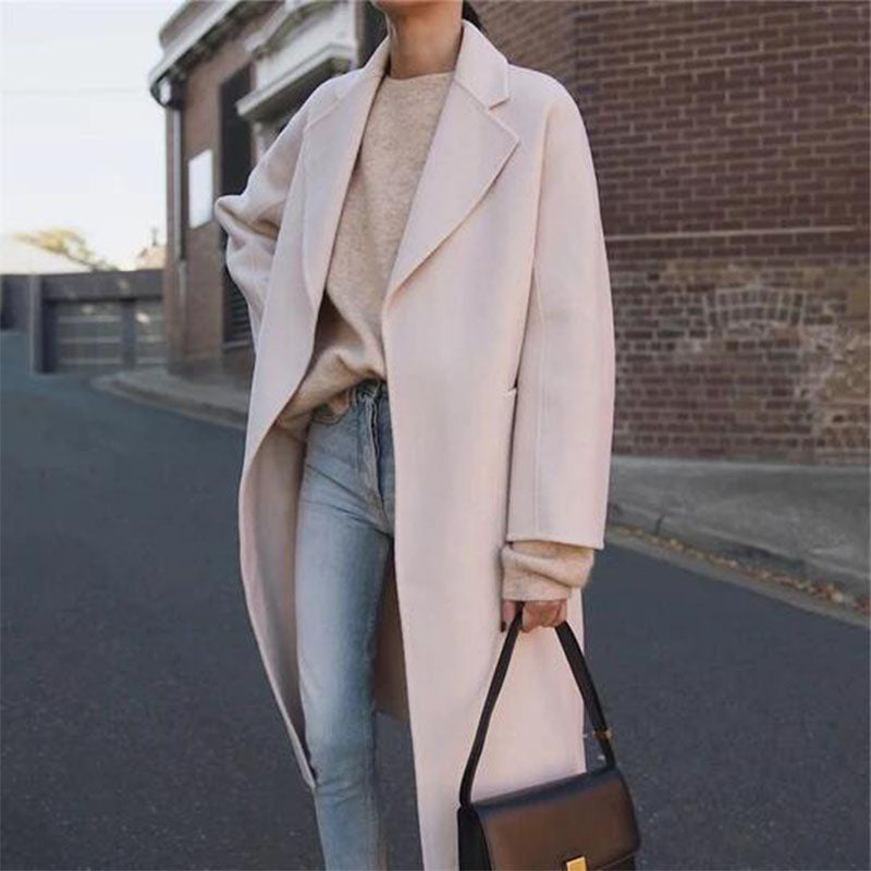 Classic Coat with Lapels - Timeless Fashion for Every Occasion