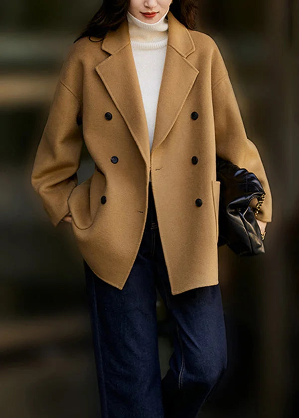 Camel Coat with Peter Pan Collar and Pockets for Fall Fashion
