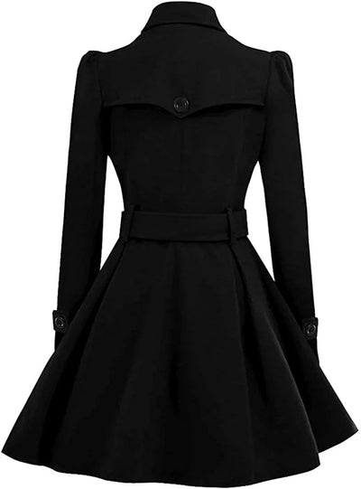 Elegant double-breasted coat with buttons and belt