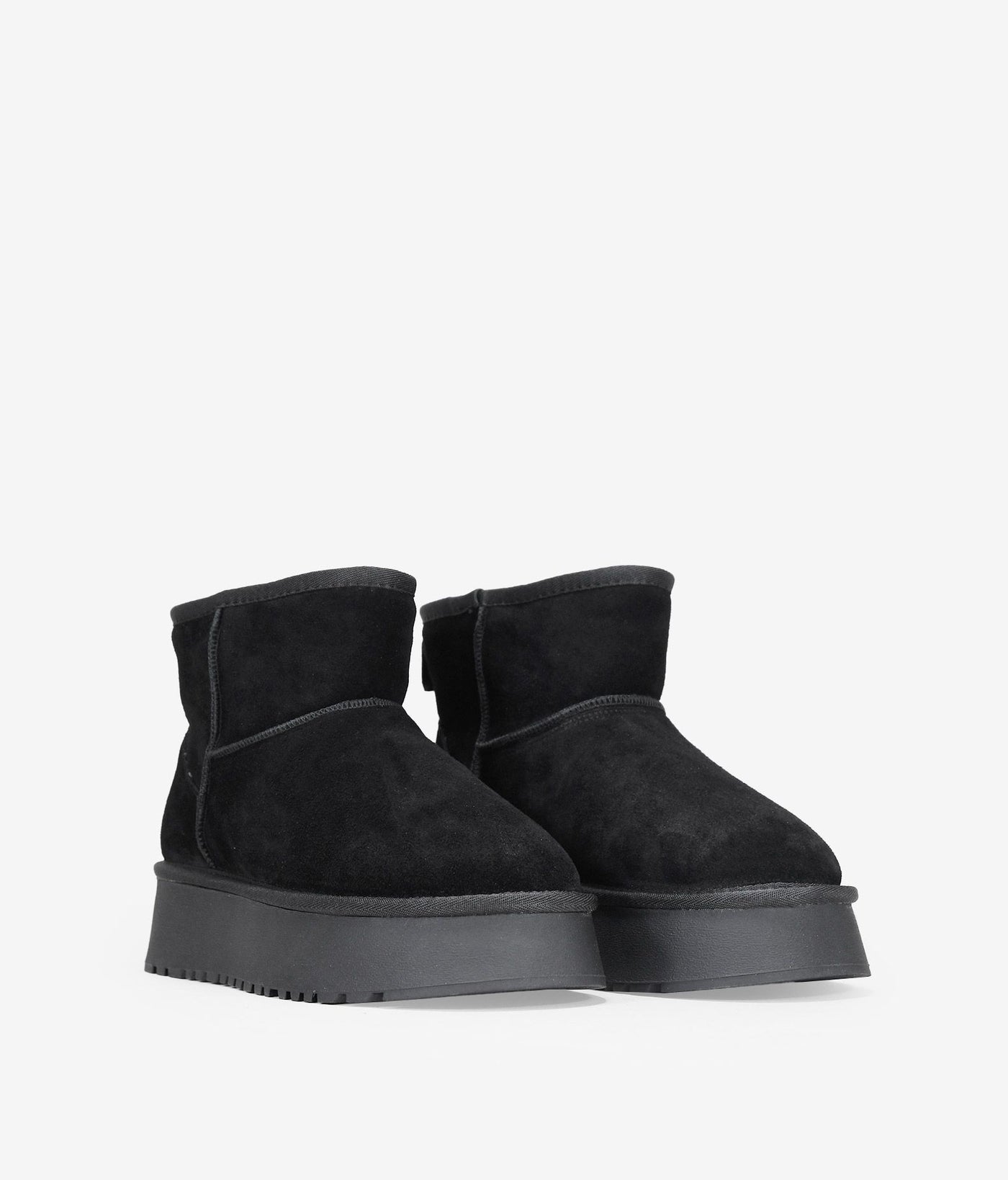 Comfortable winter platform ankle boots for women