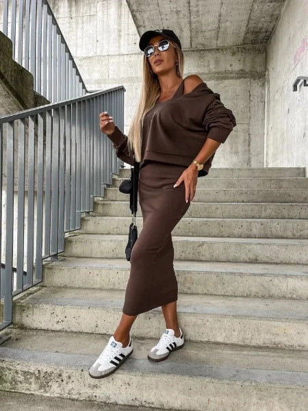 Women's Dress and Sweatshirt Set: Fashionable Elegance and Comfort