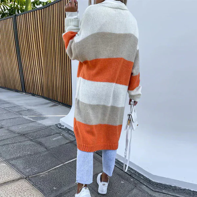 Relaxed and elegant tricolor striped cardigan
